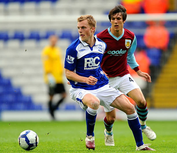 他自信心和 他自信心和