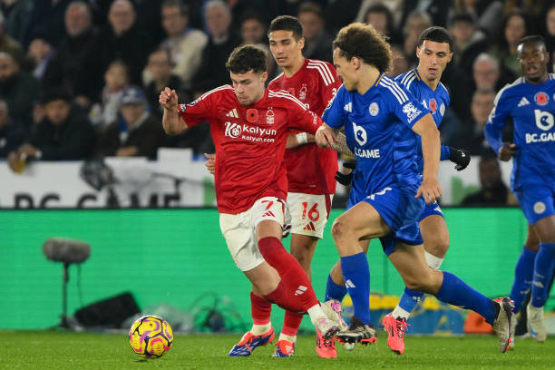 强他们在比 强他们在比